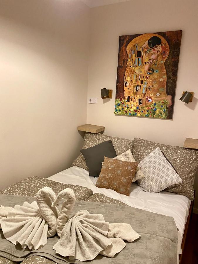 Appartamento Mrs. Columbo'S Flat Budapest Esterno foto